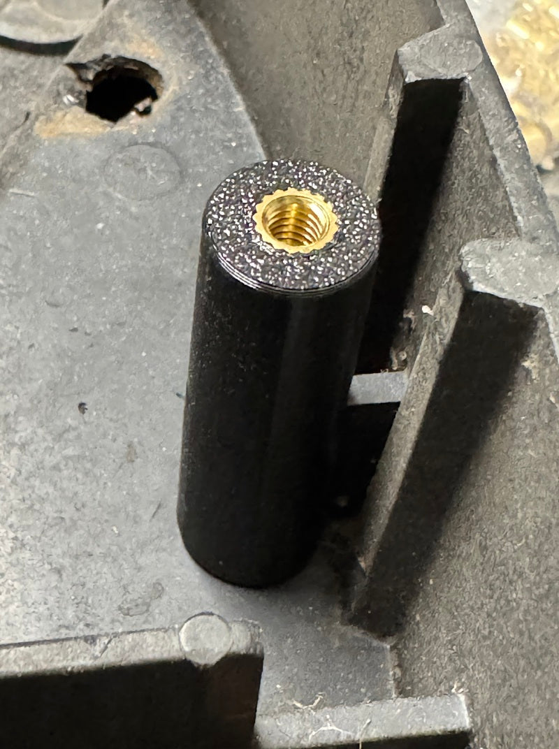 Simson S51 / S50 Herzkasten Reparatur Verschraubung Links Seitendeckel 2taktshop