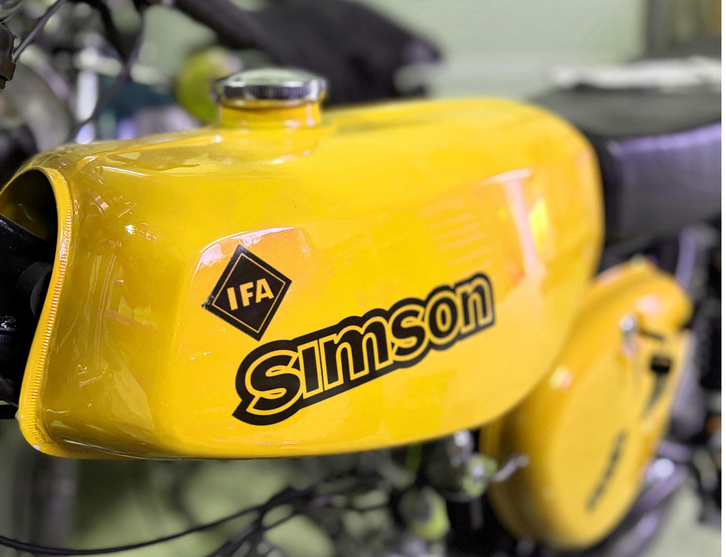 Transparente Simson S50B Aufkleber IFA electronic Tank Seitendeckel Dunkel Premium