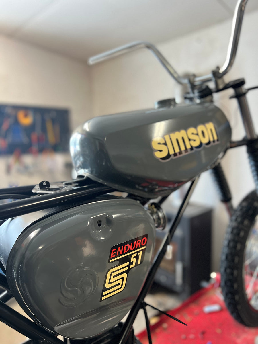 Tank Set Mit Seitendeckel S51E ENDURO Gelbgrün, Versiegelt, Mit Aufkleber Simson