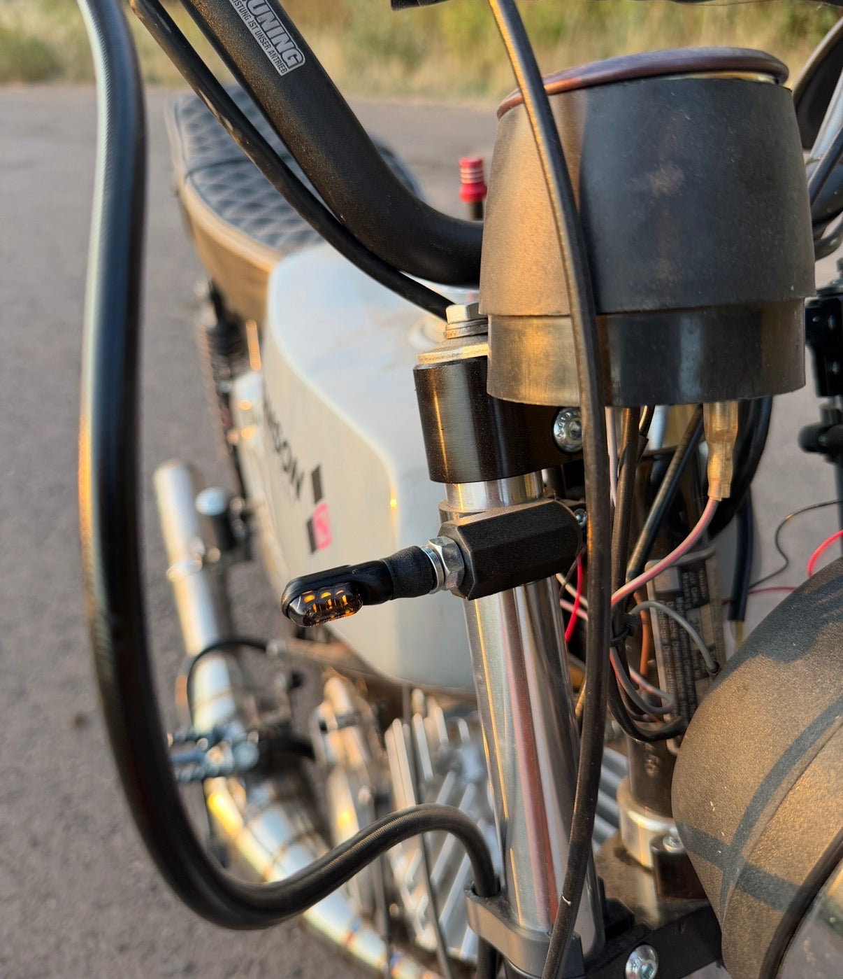 Simson LED Blinker Set S50 S51 S70 – Komplettset mit ECE-R50, Metallhalter & Blinkgeber